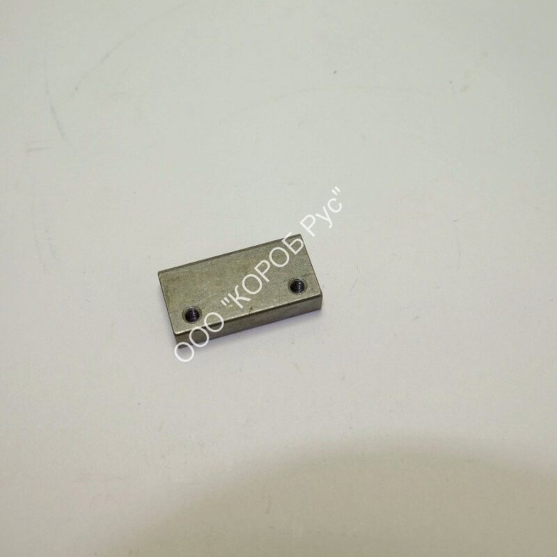 4021512 Фиксатор ручки нижней платформы CleverMix 500/550