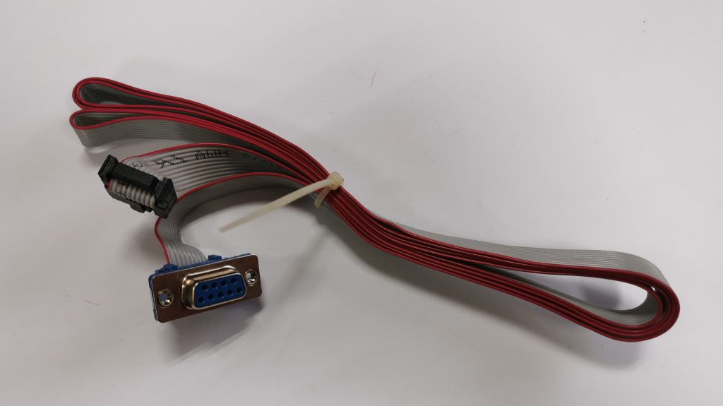4000043 CABLE SERIAL 10 POLES FLAT D100