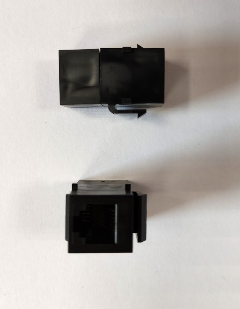 4000085 EC SOCKET AMP 555050-1